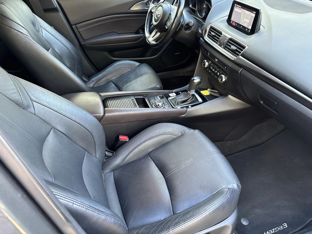 Mazda 3 – foto 28