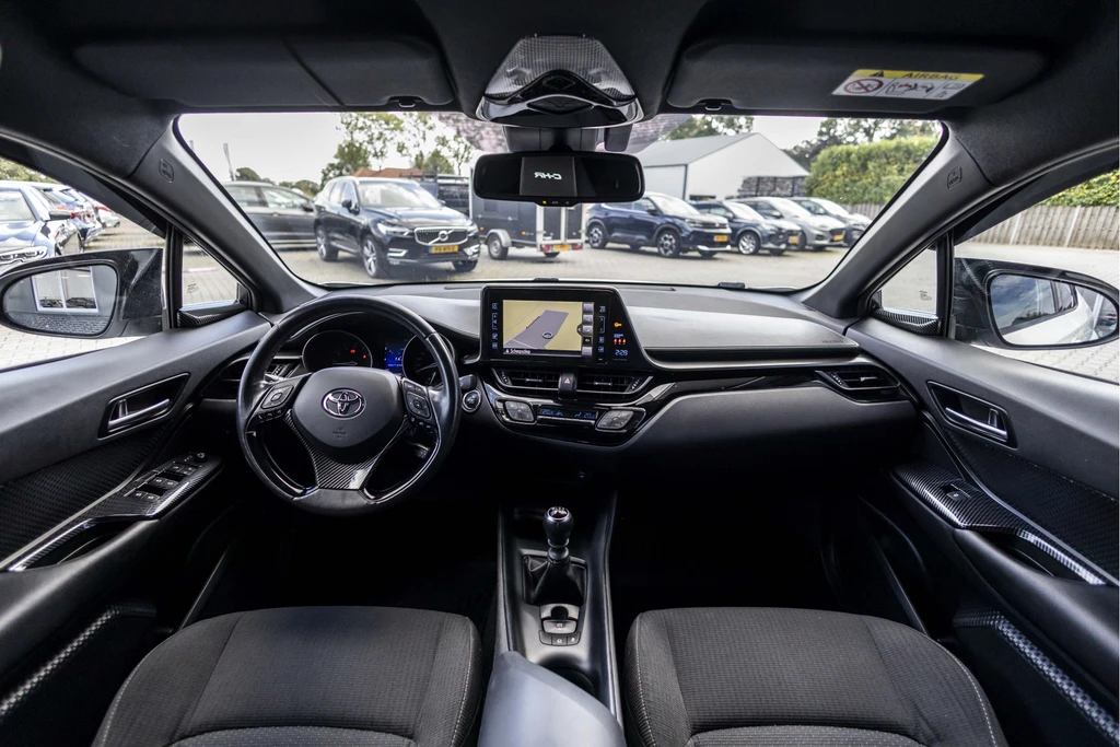 Toyota C-HR – foto 10