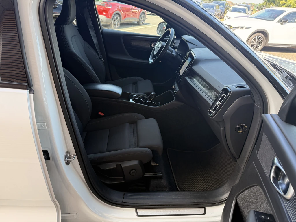 Volvo XC40 – foto 35