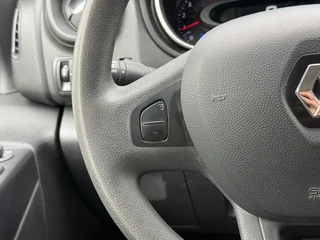 Renault Trafic – thumbnail 15