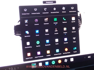 Tesla Model Y – thumbnail 18