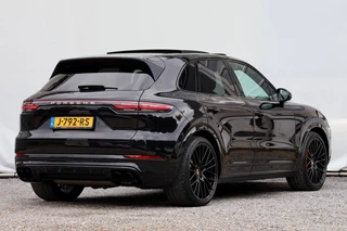 Porsche Cayenne – thumbnail 4