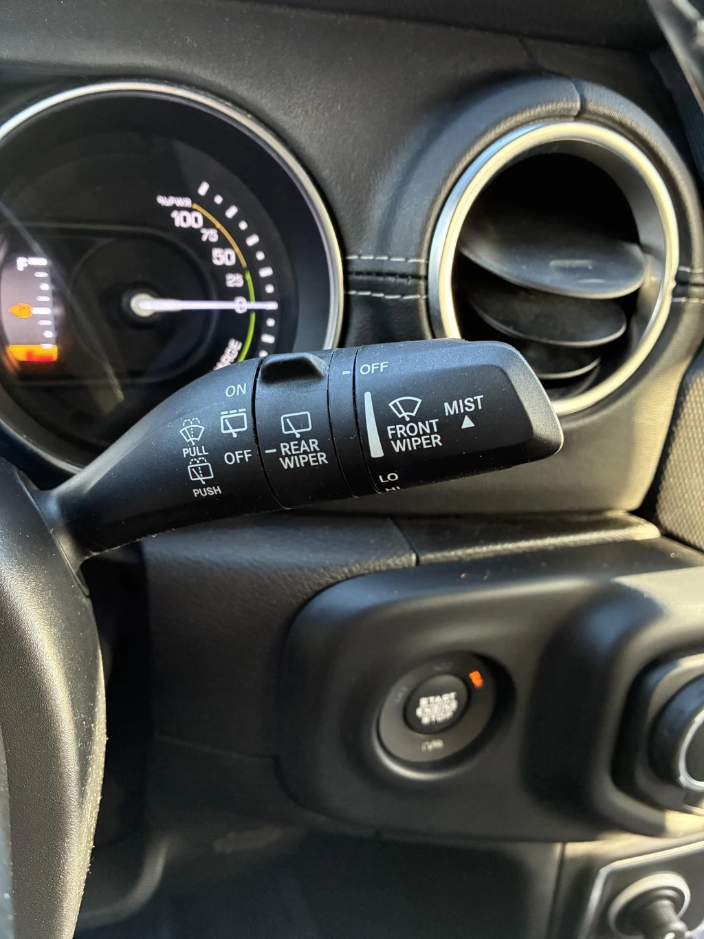 Jeep Wrangler – foto 16