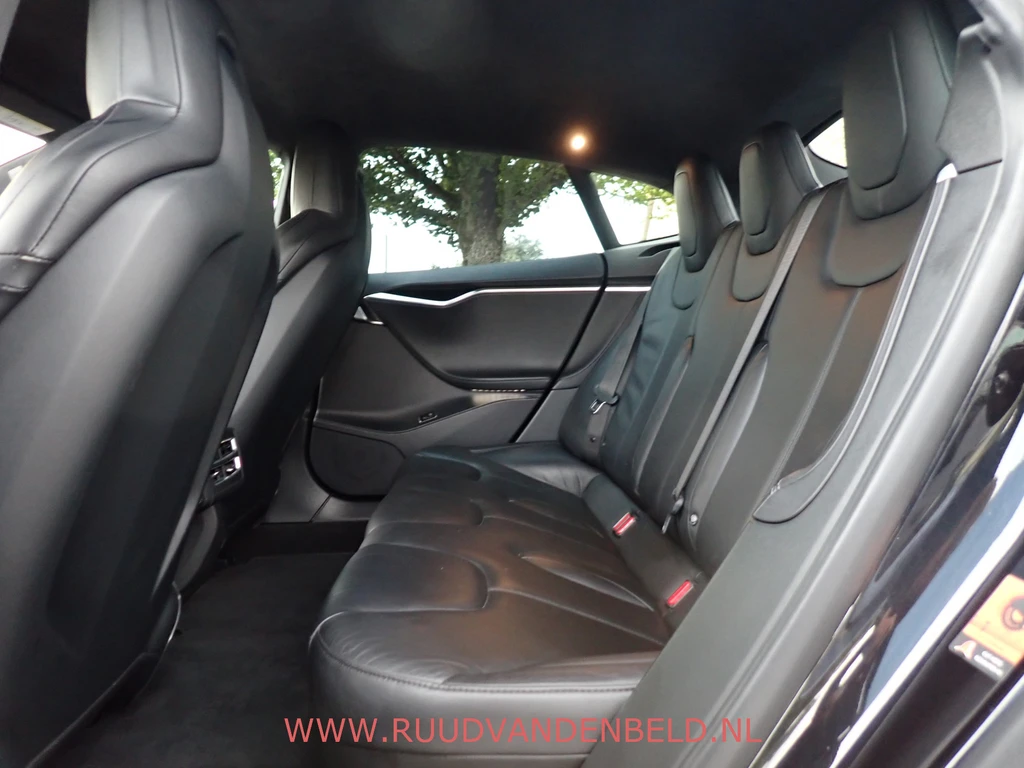 Tesla Model S – foto 12