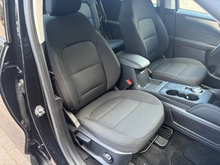 Ford Kuga – thumbnail 11