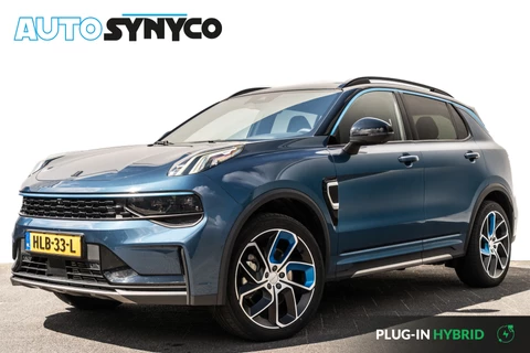 Lynk & Co 01 1.5 Plug-in Hybrid 262 Pk I Zwarte hemel I Panoramadak | Stuurverw. | 360 Camera | 20 inch LMV