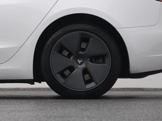 Tesla Model 3 – thumbnail 41