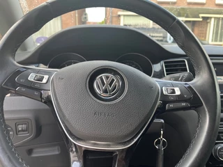 Volkswagen Golf – thumbnail 8