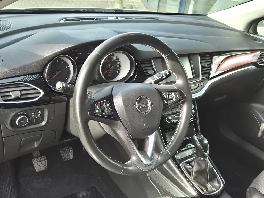 Opel Astra – foto 13