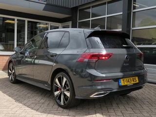Volkswagen Golf – thumbnail 4