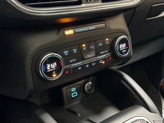 Ford Kuga – thumbnail 10