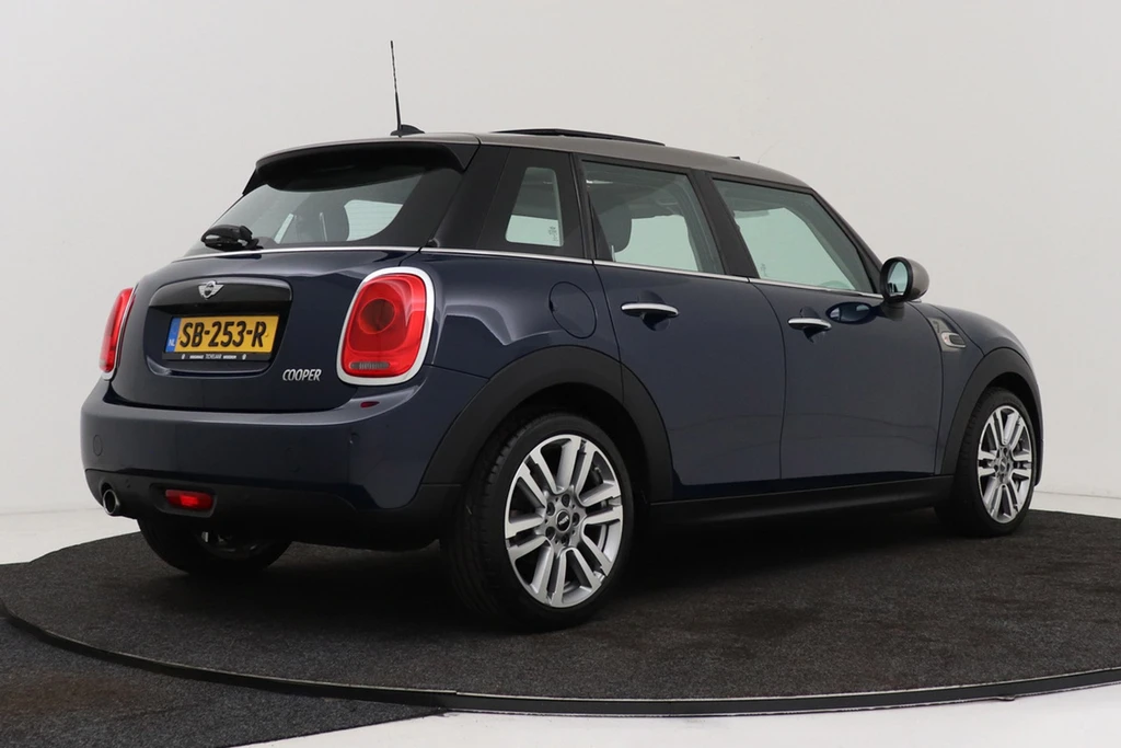 MINI 5-deurs – foto 6
