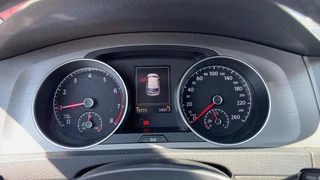 Volkswagen Golf – thumbnail 5