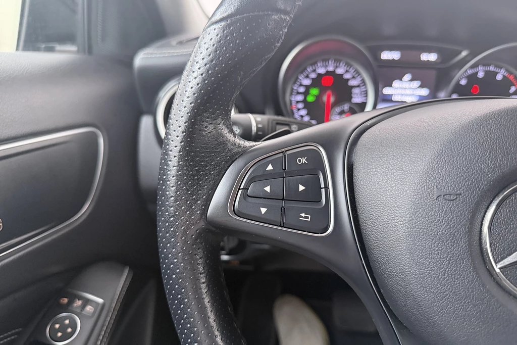 Mercedes-Benz GLA – foto 16