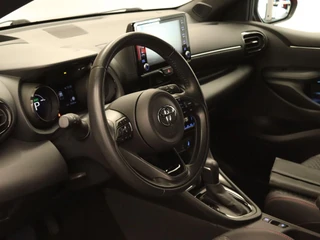 Toyota Yaris – thumbnail 13