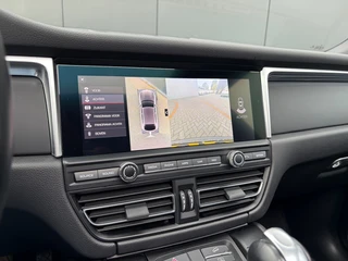Porsche Macan – thumbnail 12