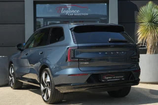 Volvo EX90 – thumbnail 2