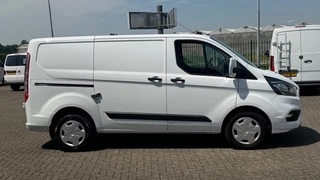 Ford Transit Custom – thumbnail 6