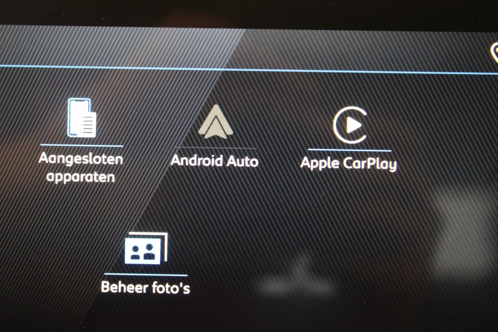 Peugeot 208 – foto 15