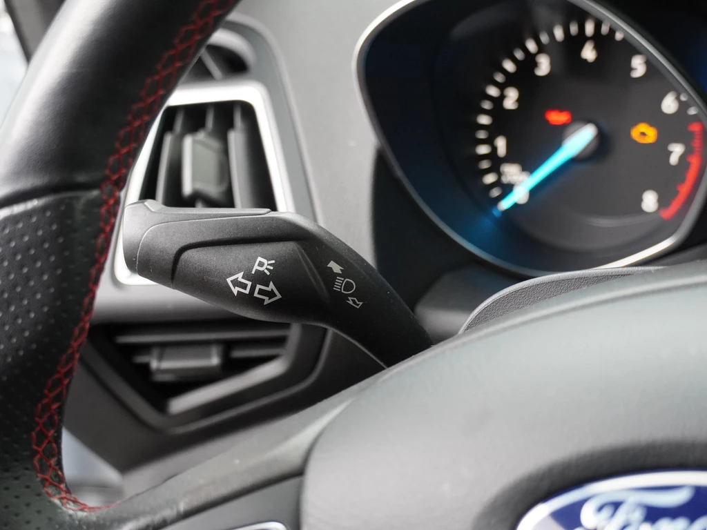 Ford Kuga – foto 19