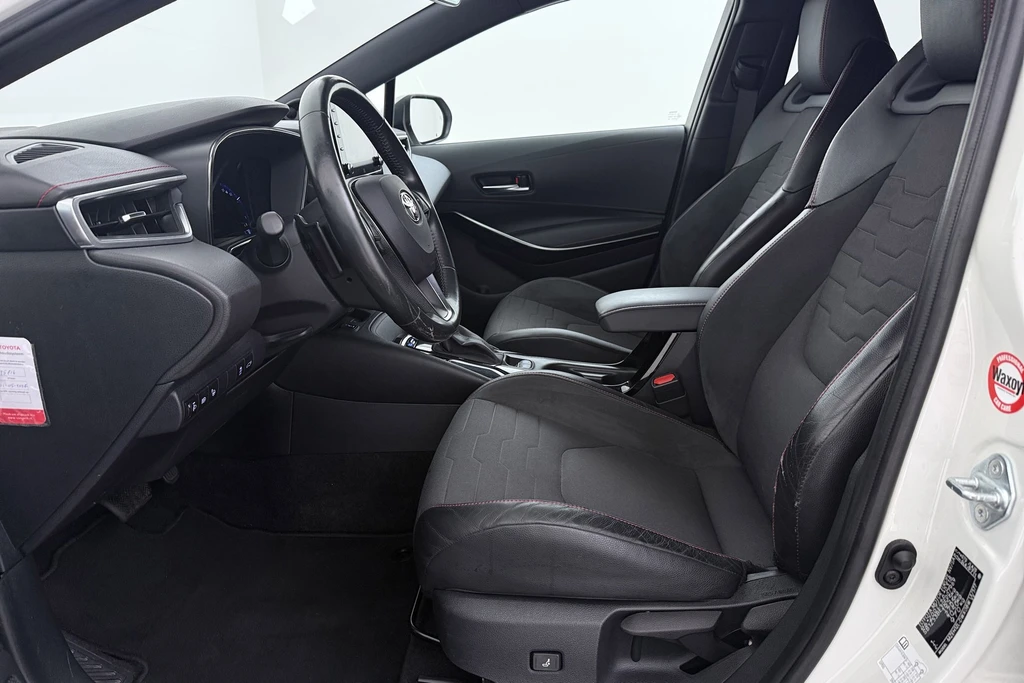 Toyota Corolla Touring Sports – foto 13