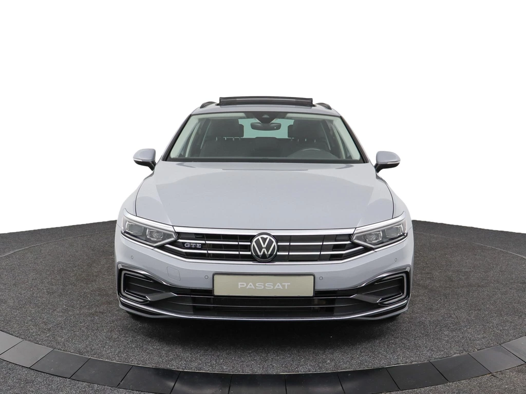 Volkswagen Passat – foto 9