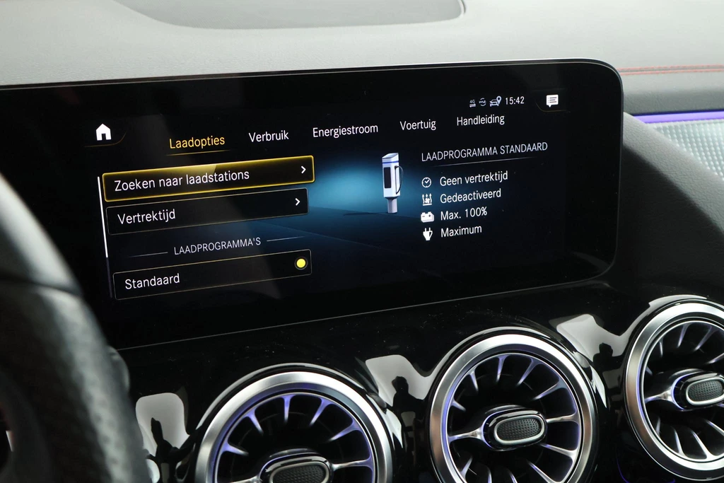 Mercedes-Benz EQA – foto 35