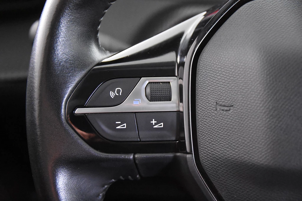 Peugeot 208 – foto 20