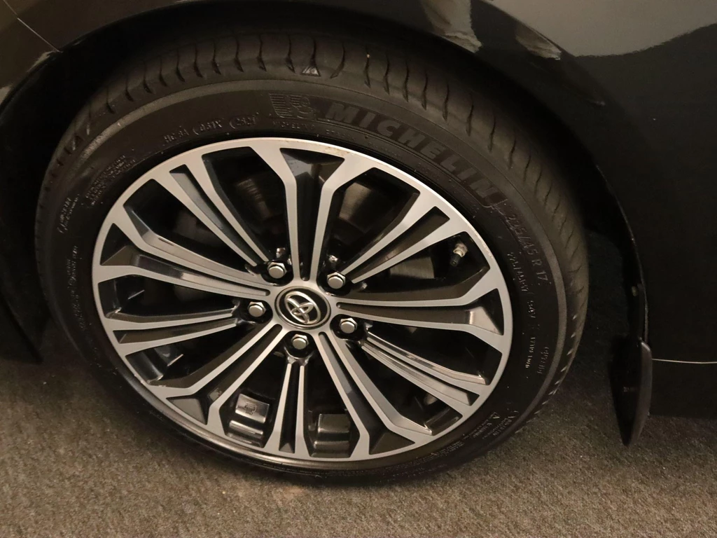 Toyota Corolla – foto 11