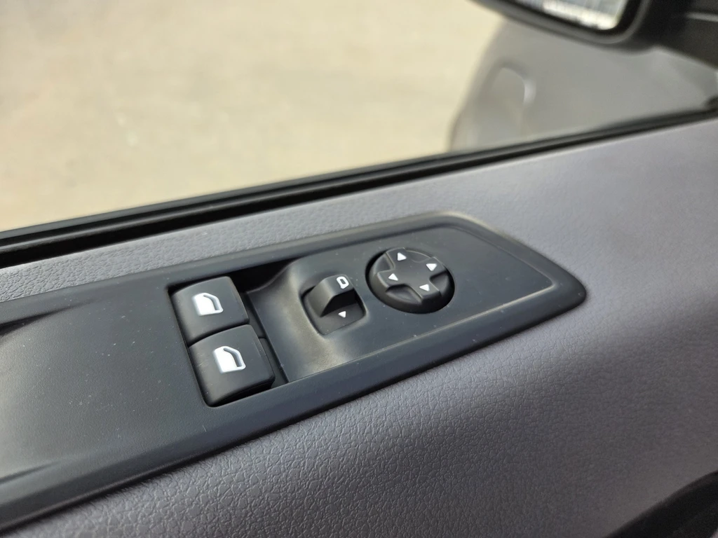 Peugeot e-Expert – foto 17