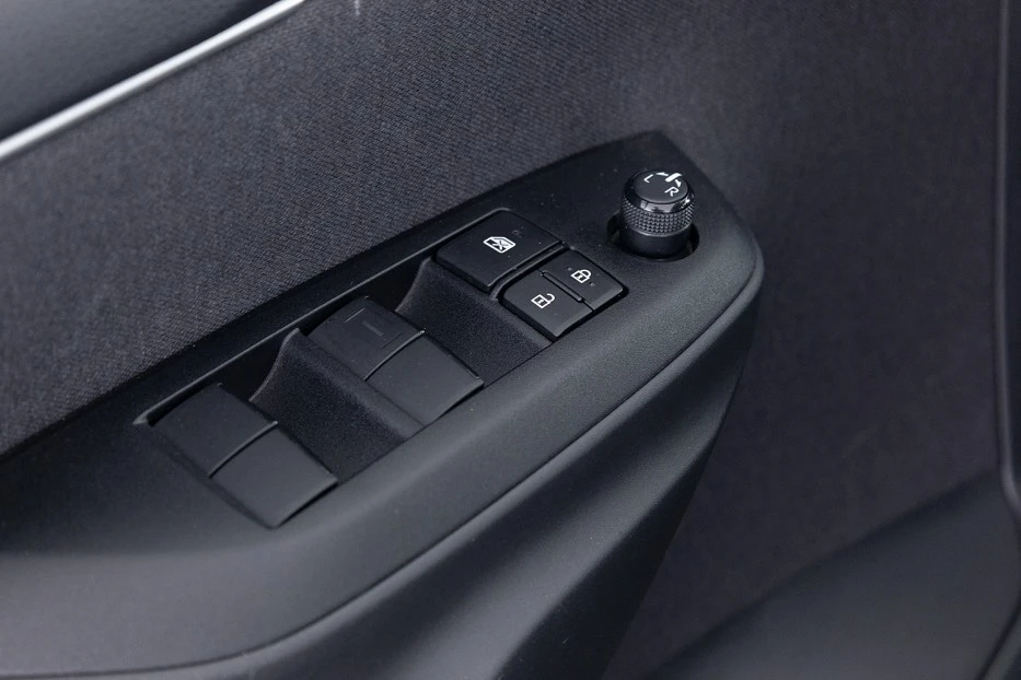 Toyota Yaris – foto 9