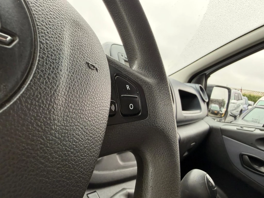Opel Vivaro – foto 12