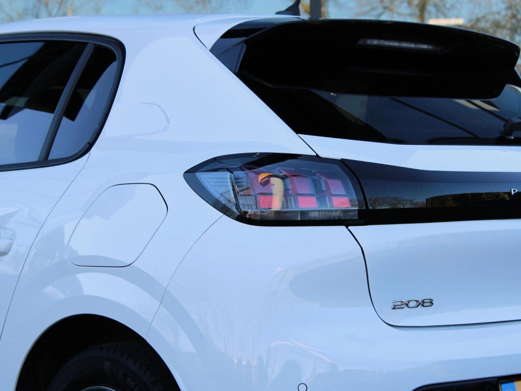 Peugeot 208 – foto 22