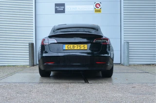 Tesla Model 3 – thumbnail 2