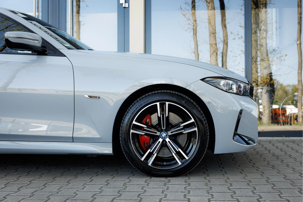 BMW 3 Serie – foto 16