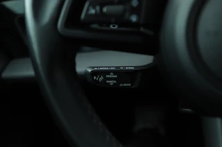 Porsche Taycan – thumbnail 26