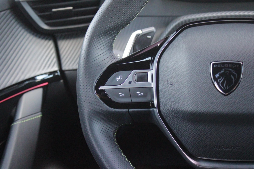 Peugeot 208 – foto 33
