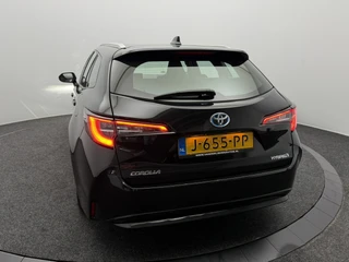 Toyota Corolla Touring Sports – thumbnail 4