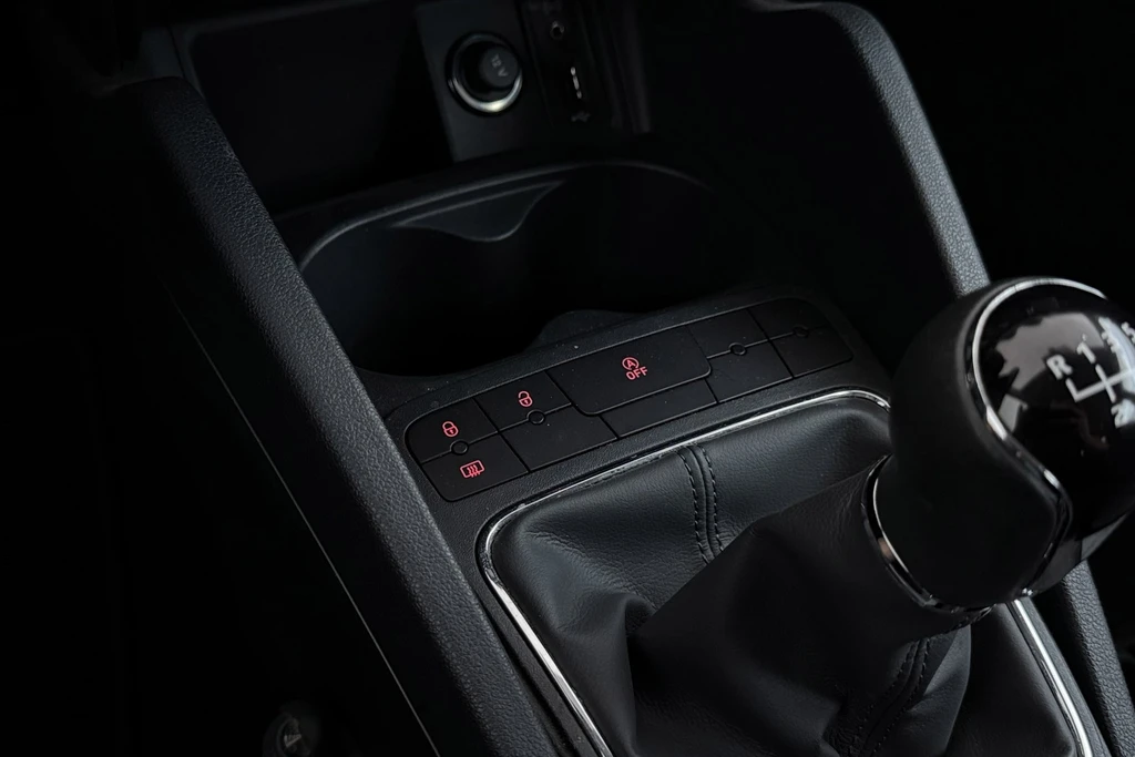 SEAT Ibiza – foto 31