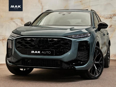 Audi Q3 E-Hybrid S Edition , pano, Tech Pro, tr.haak, 20", Sonos, LED-kopl., memory, HUD, 360 camera, ACC, privacy, NP74k