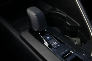 Toyota C-HR – thumbnail 19