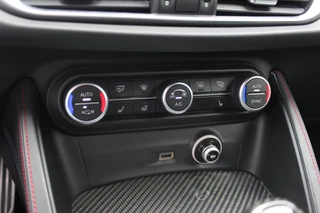 Alfa Romeo Stelvio – thumbnail 29