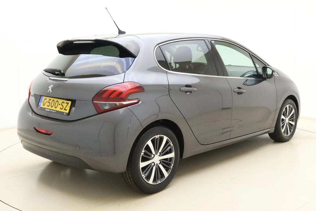 Peugeot 208 – foto 6