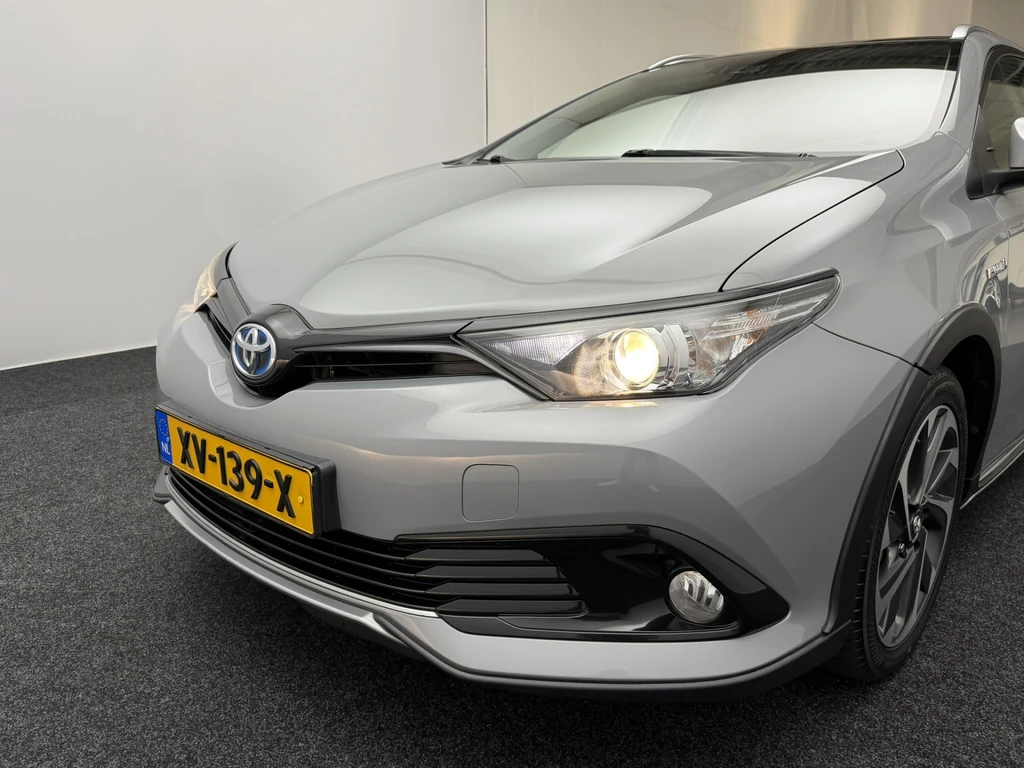 Toyota Auris – foto 2