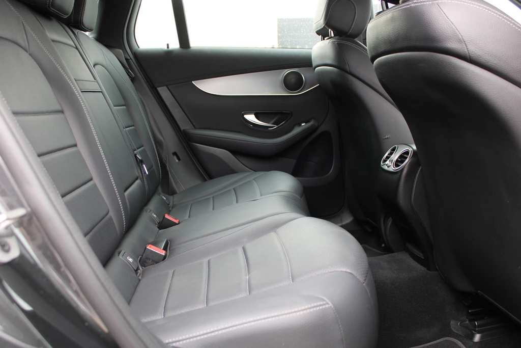 Mercedes-Benz EQC – foto 17