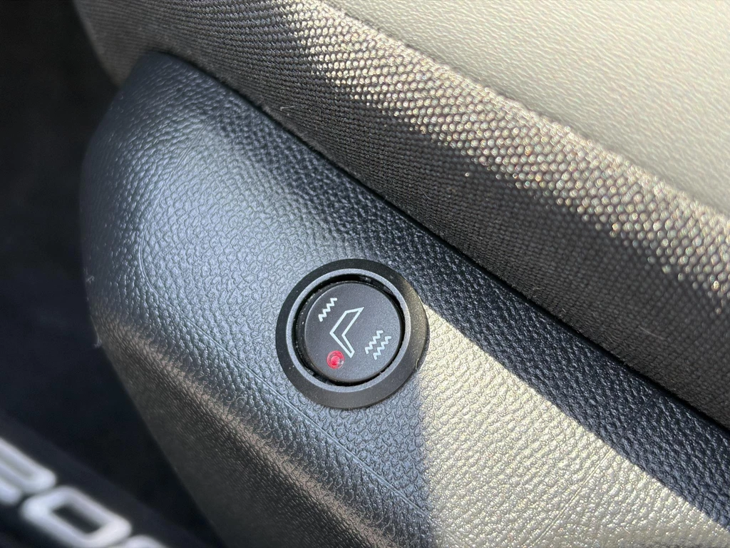 Peugeot 208 – foto 40