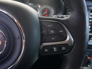 Jeep Renegade – thumbnail 20