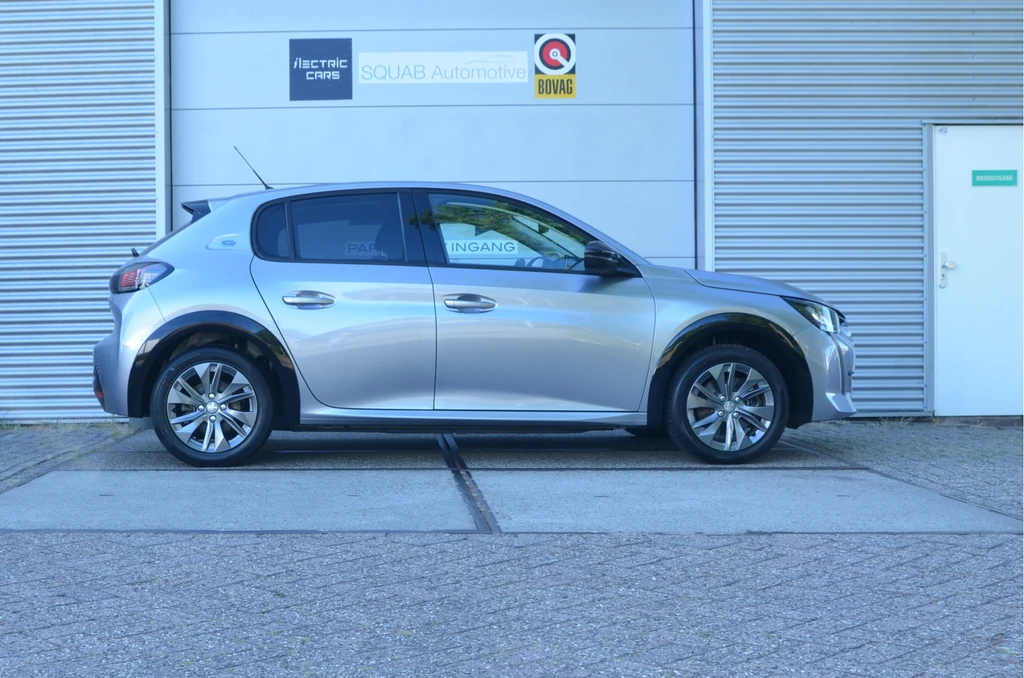 Peugeot e-208 – foto 4