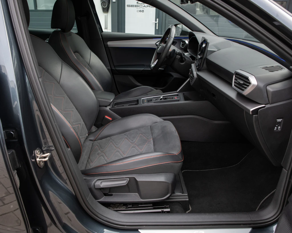 SEAT Leon – foto 11