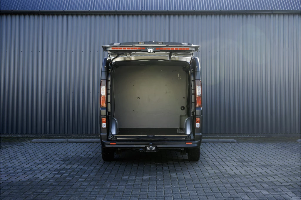 Opel Vivaro – foto 11